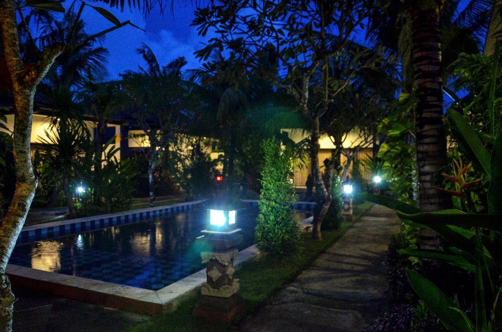 Palm Garden Bali Hotel Nusa Dua  Buitenkant foto